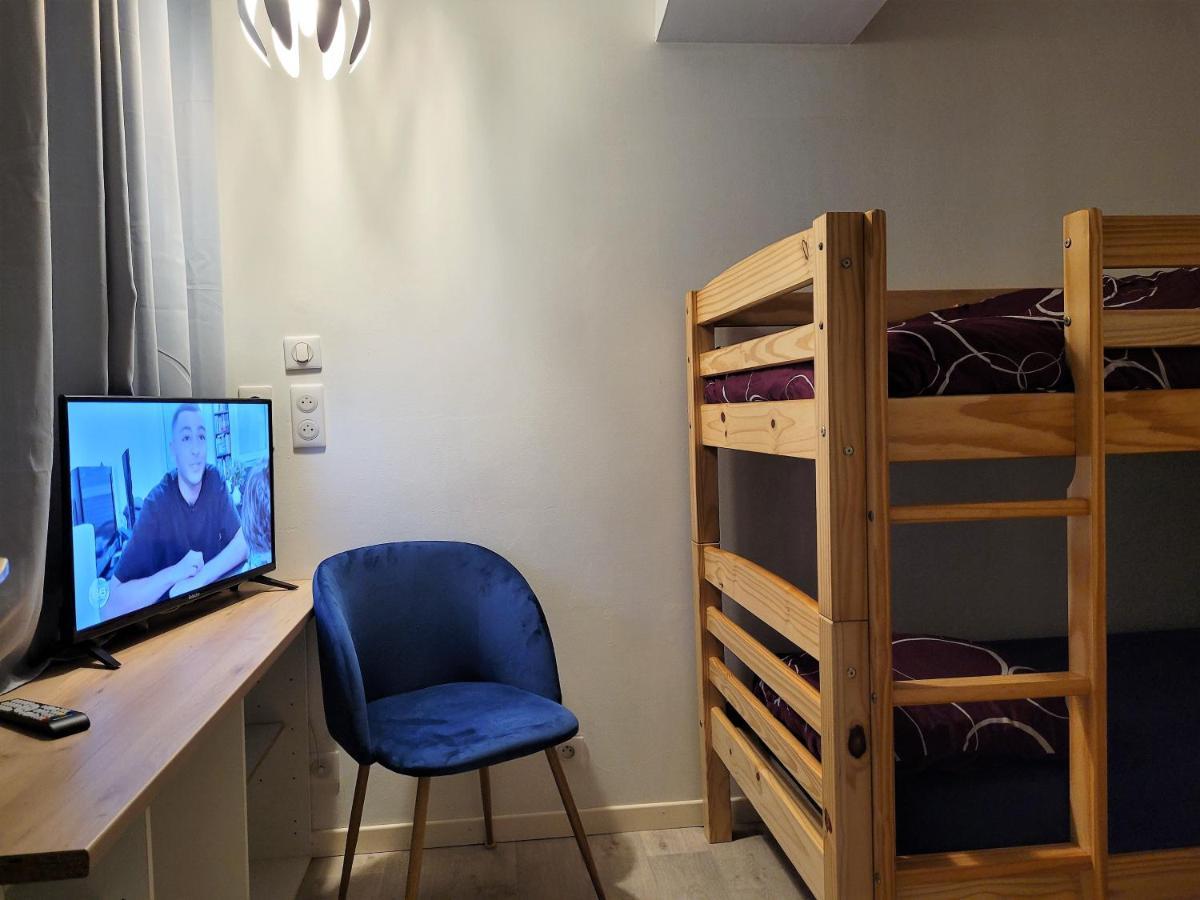 La Plage A 2 Pas: Beachside Apartments with Netflix and Services Dieppe Exterior photo